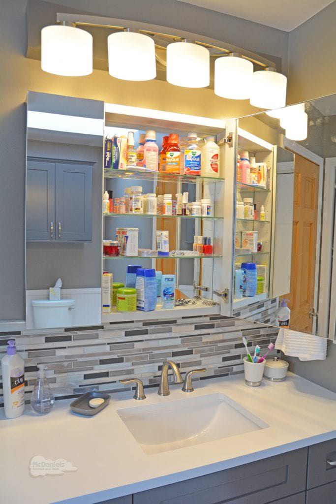 bathroom design with medicine cabinet