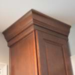 kitchen cabinet with crown molding