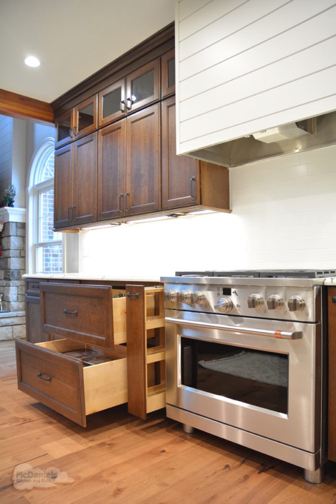 kitchen design with deep drawers